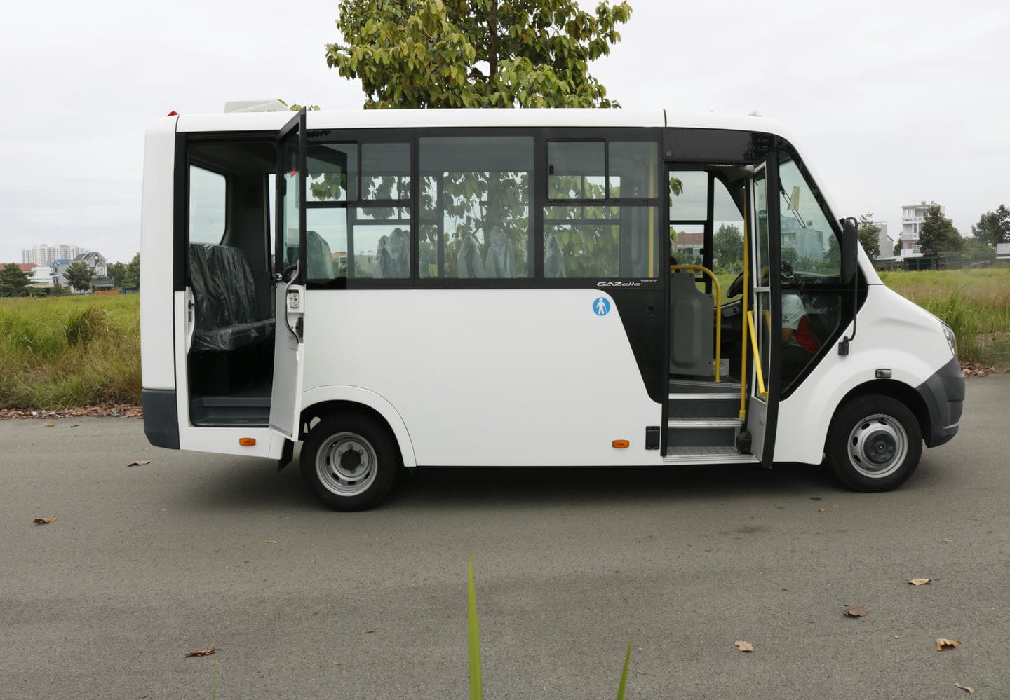 Gaz 19 Chỗ - http://marketing.udtrucks.com.vn/file/gaz/gaz-19-cho/photo/_MG_1254low.jpg