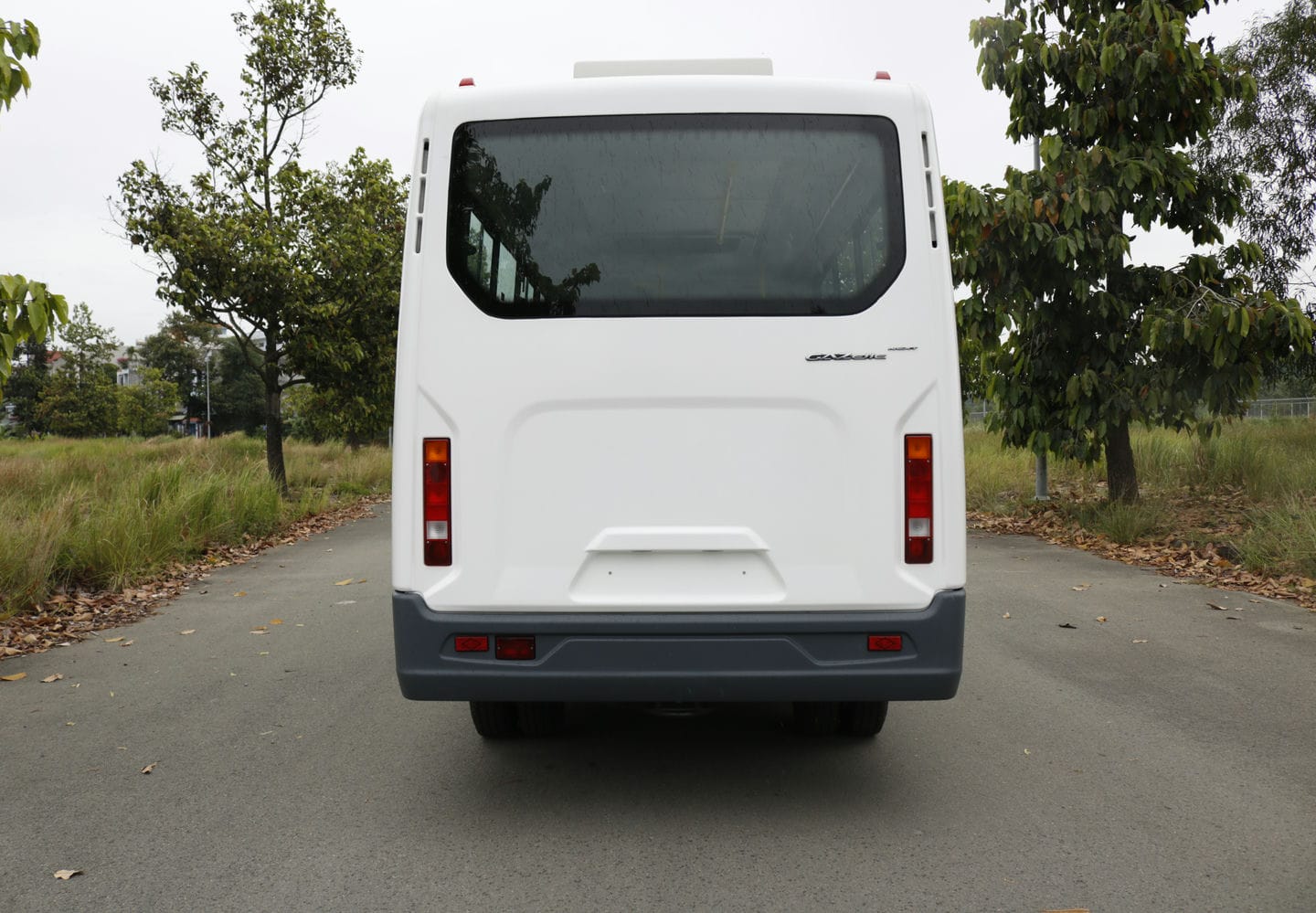 Gaz 19 Chỗ - http://marketing.udtrucks.com.vn/file/gaz/gaz-19-cho/photo/_MG_1257low.jpg