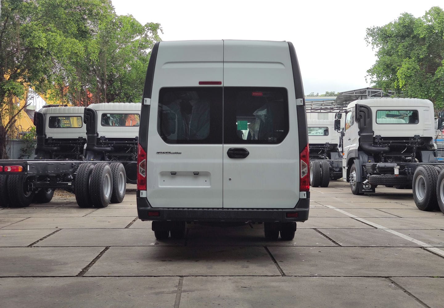 Gaz 20 Chỗ - http://marketing.udtrucks.com.vn/file/gaz/gaz-20-cho/photo/IMG_20220920_100214low.jpg
