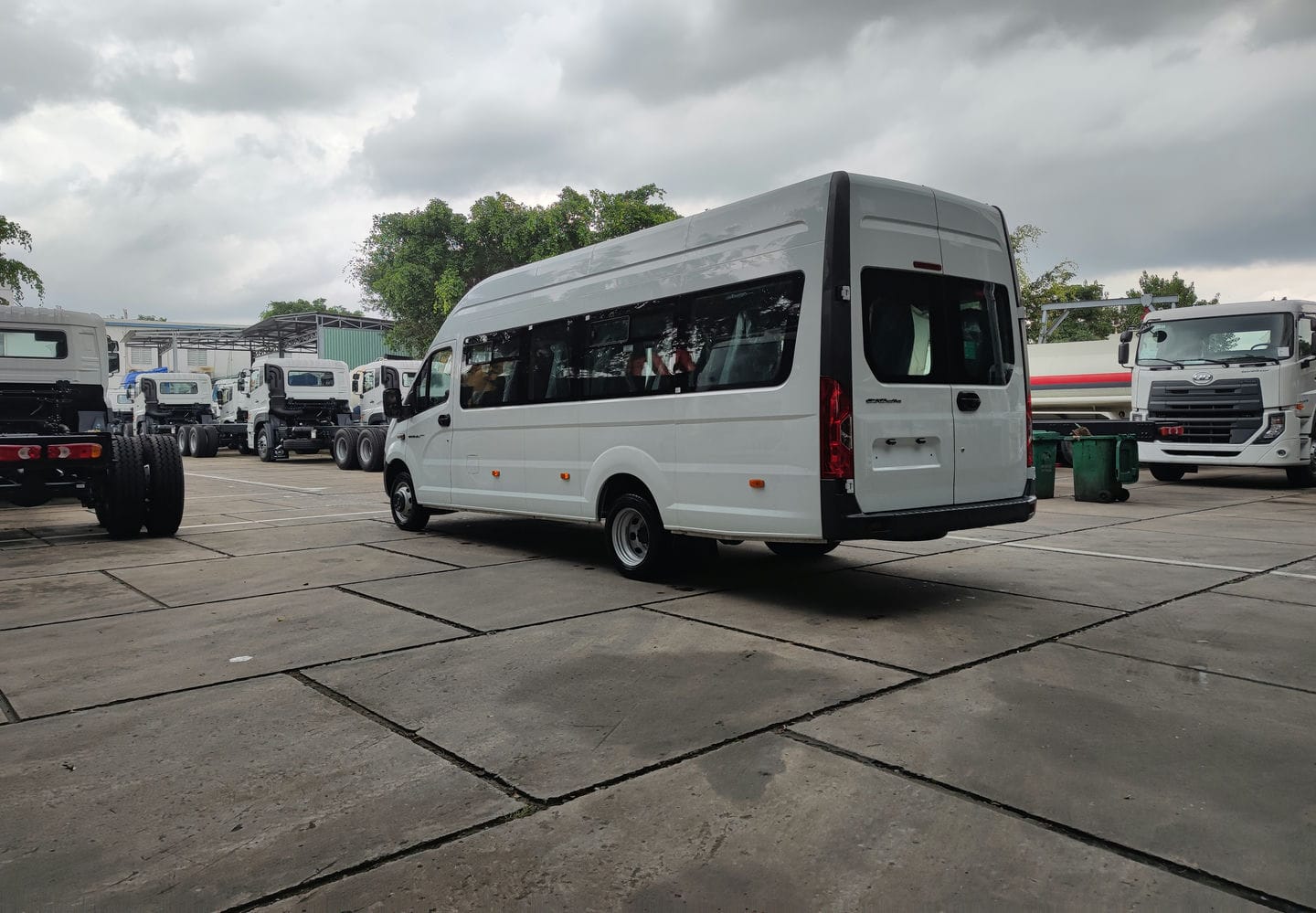 Gaz 20 Chỗ - http://marketing.udtrucks.com.vn/file/gaz/gaz-20-cho/photo/IMG_20220920_100242low.jpg