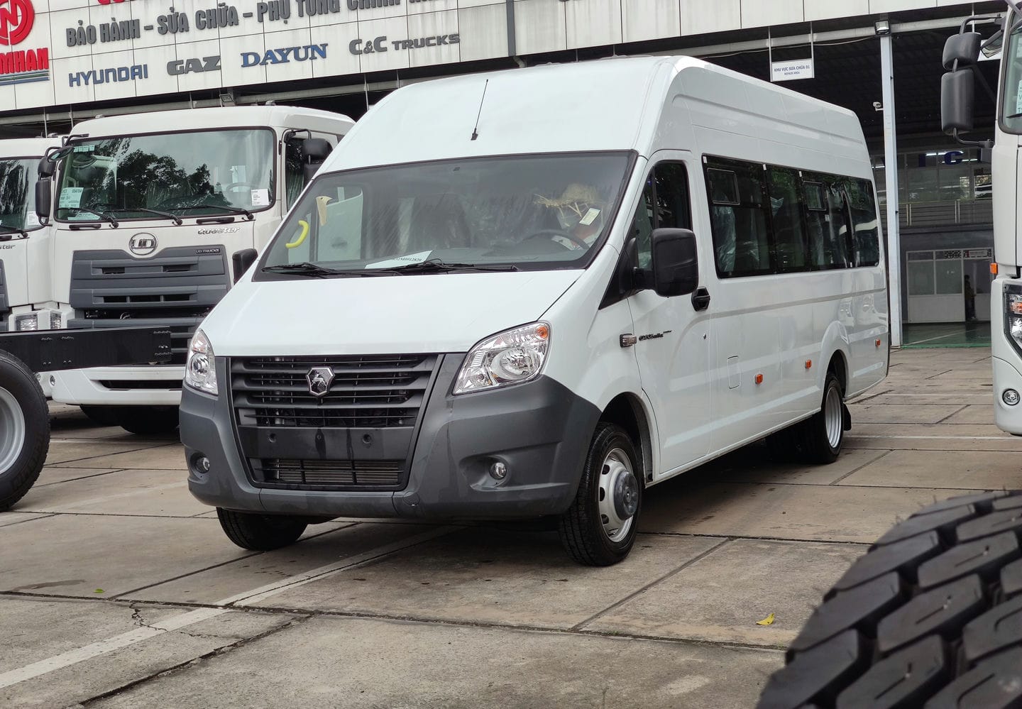 Gaz 20 Chỗ - http://marketing.udtrucks.com.vn/file/gaz/gaz-20-cho/photo/IMG_20220920_100333low.jpg