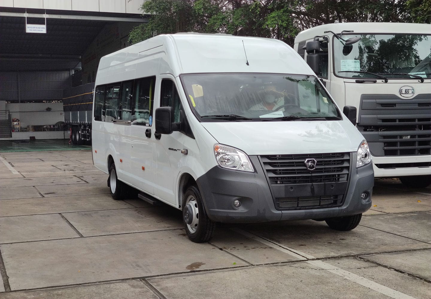 Gaz 20 Chỗ - http://marketing.udtrucks.com.vn/file/gaz/gaz-20-cho/photo/IMG_20220920_100347low.jpg