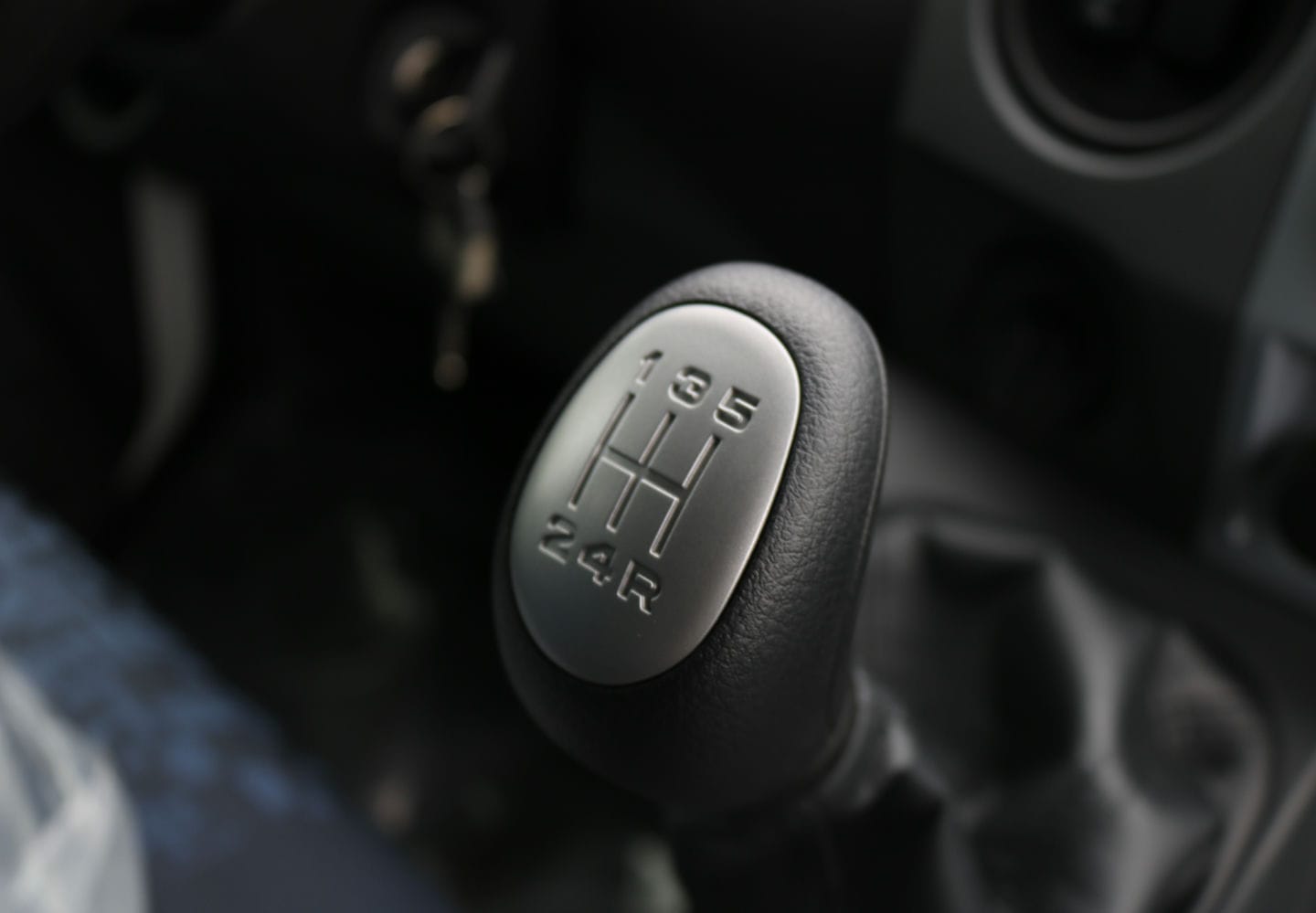 Gaz 20 Chỗ - http://marketing.udtrucks.com.vn/file/gaz/gaz-20-cho/photo/_MG_1305low.jpg