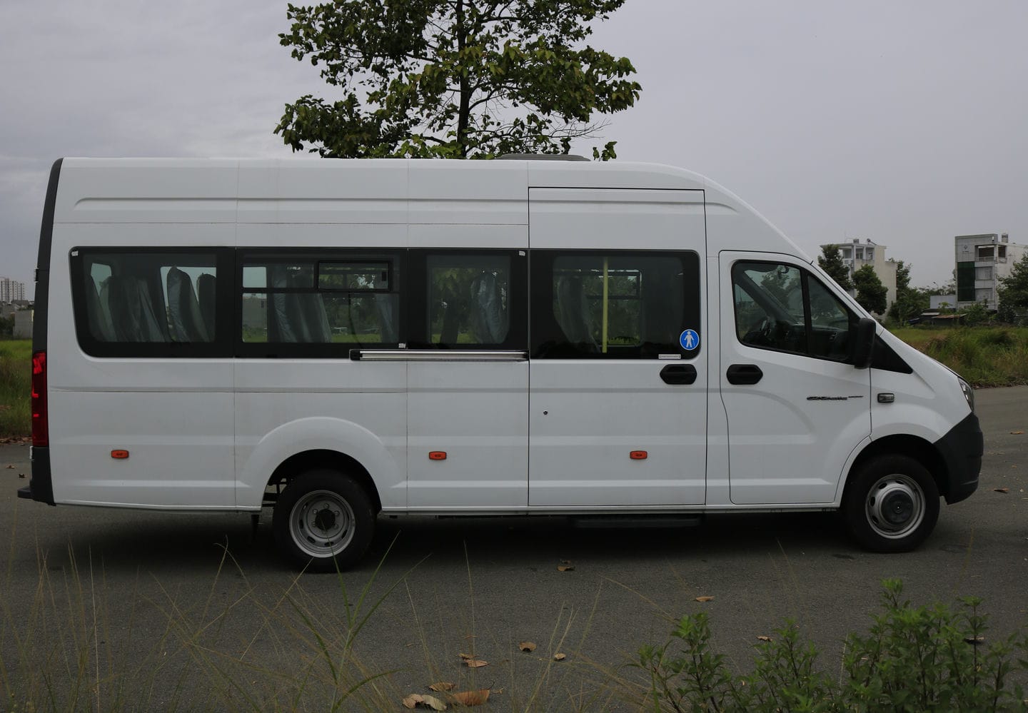 Gaz 20 Chỗ - http://marketing.udtrucks.com.vn/file/gaz/gaz-20-cho/photo/_MG_1310low.jpg