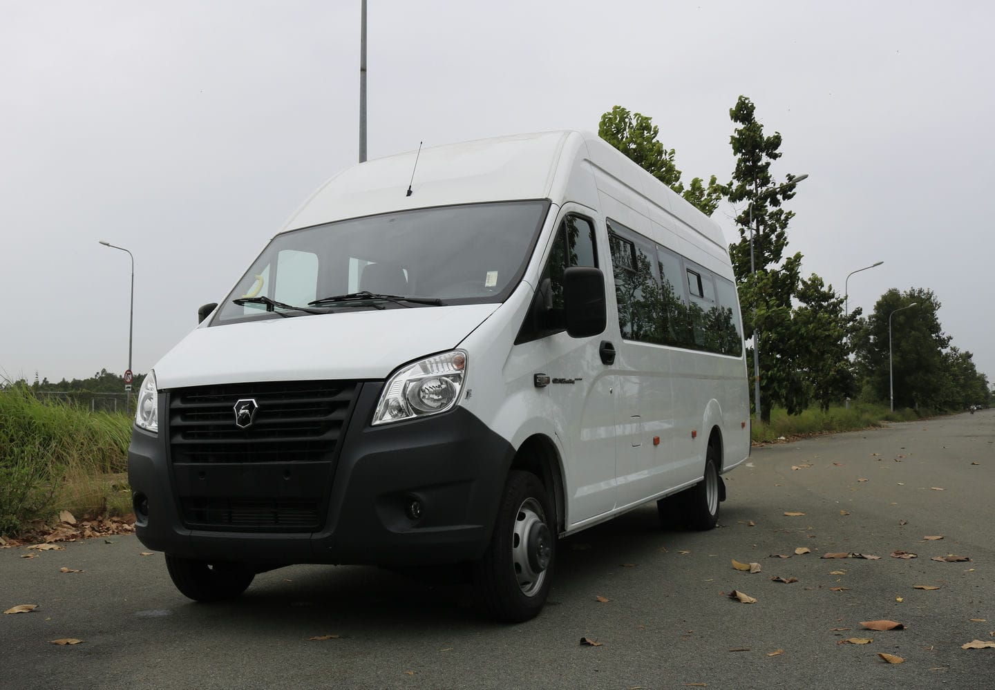 Gaz 20 Chỗ - http://marketing.udtrucks.com.vn/file/gaz/gaz-20-cho/photo/_MG_1321low.jpg