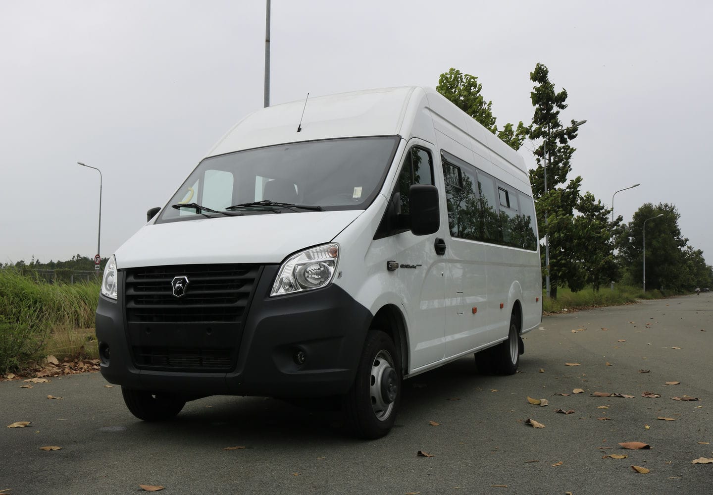 Gaz 20 Chỗ - http://marketing.udtrucks.com.vn/file/gaz/gaz-20-cho/photo/_MG_1322low.jpg