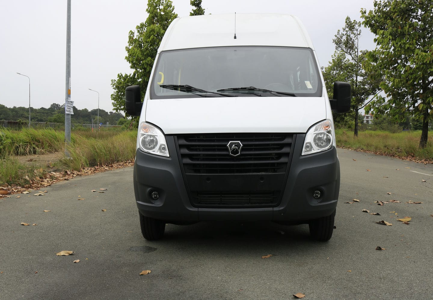 Gaz 20 Chỗ - http://marketing.udtrucks.com.vn/file/gaz/gaz-20-cho/photo/_MG_1326low.jpg