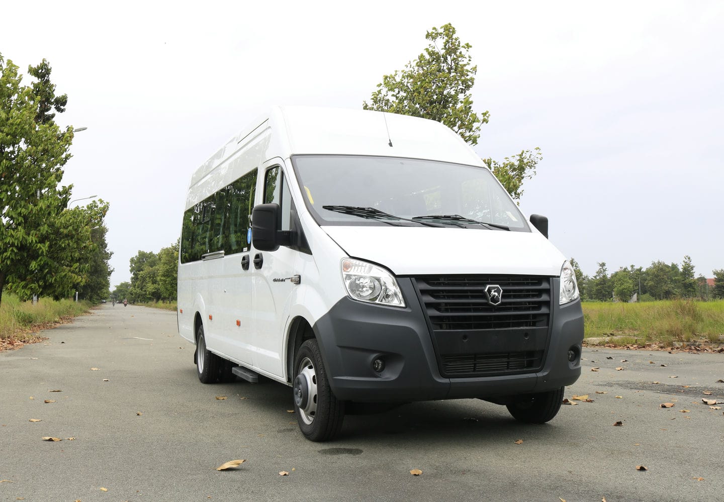 Gaz 20 Chỗ - http://marketing.udtrucks.com.vn/file/gaz/gaz-20-cho/photo/_MG_1328low.jpg
