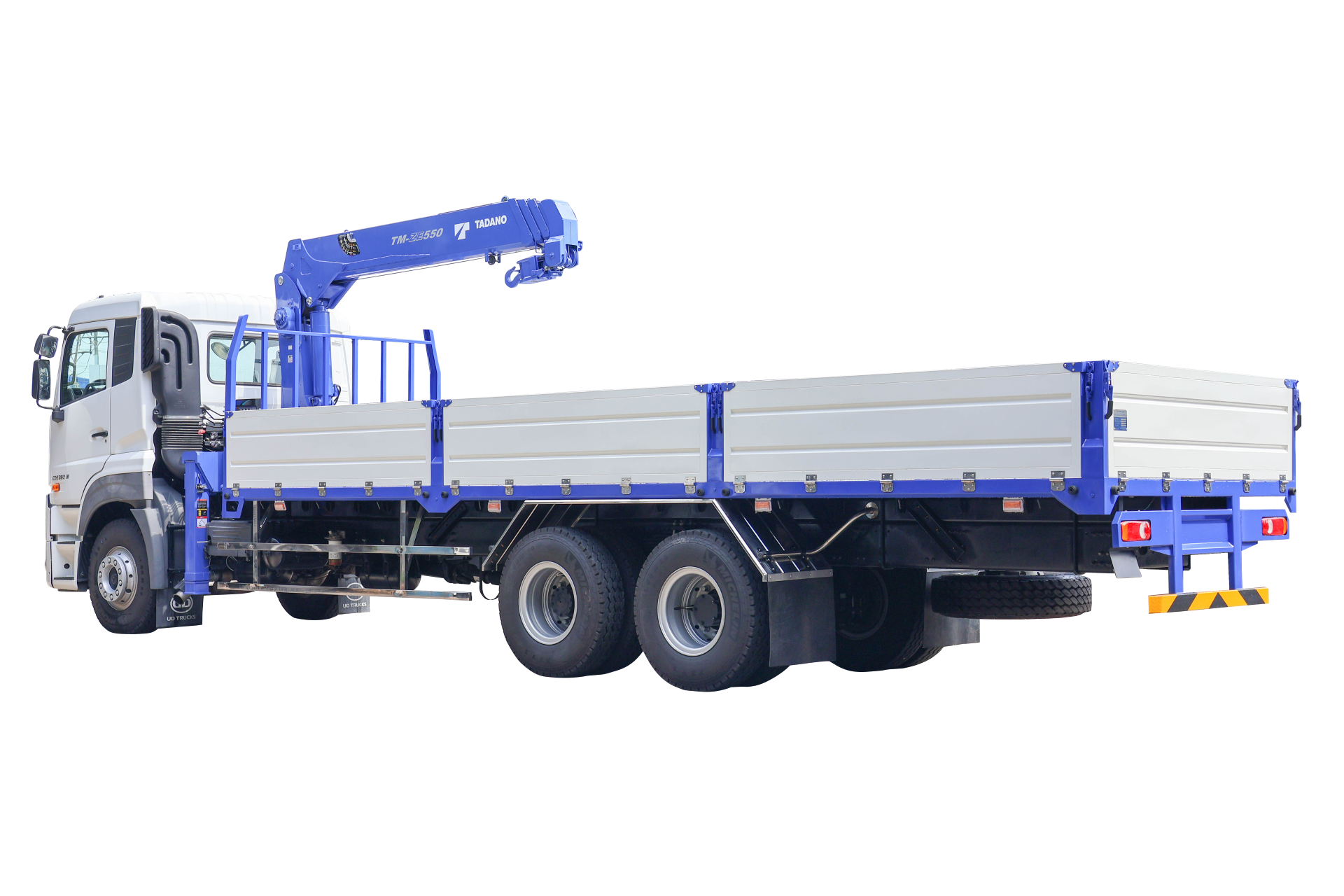 Cẩu Tadano 6x2 CDE 280 TL - http://marketing.udtrucks.com.vn/file/udtrucks/CDE-280/Tadano/low/IMG_3229.png
