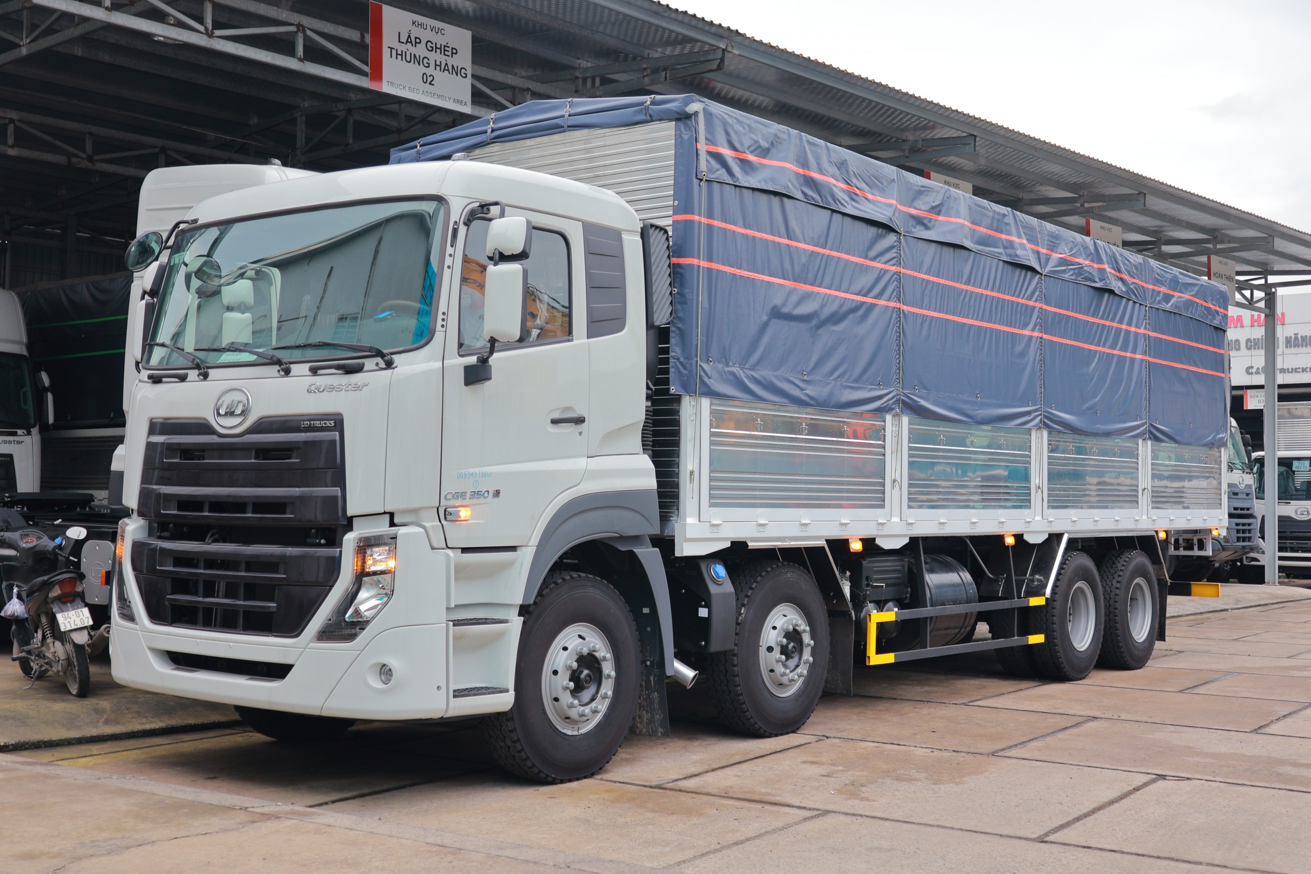 8x4 CGE 350 TMB TC