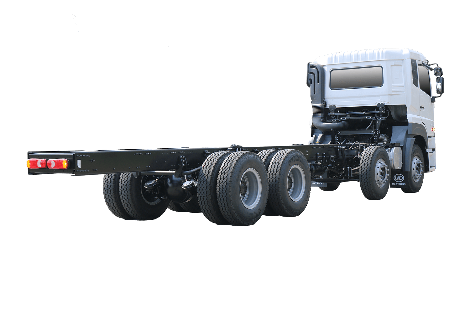 Chassis 8x4 CGE 350 - http://marketing.udtrucks.com.vn/file/udtrucks/CGE-350/low/8.png