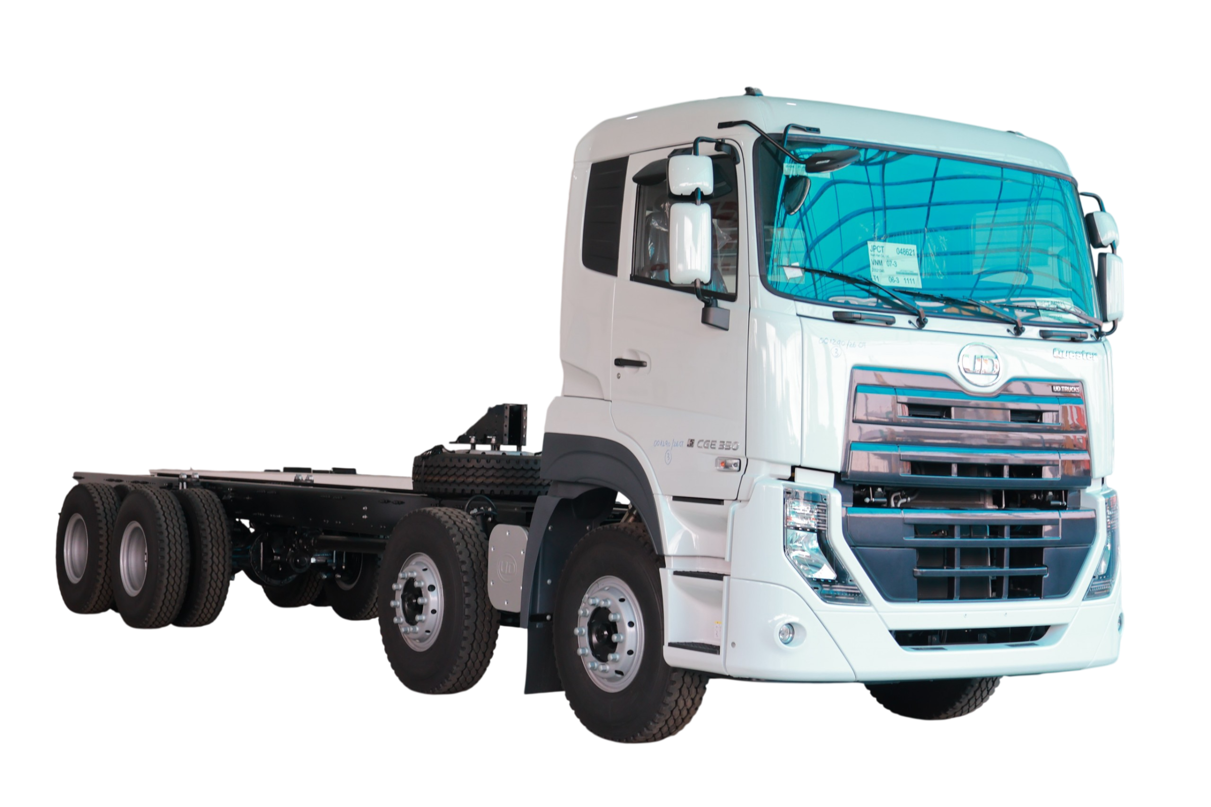 Chassis 8x4 CGE 350 WB6800 - http://marketing.udtrucks.com.vn/file/udtrucks/CGE-350/v2026-WB6800/low/3.png