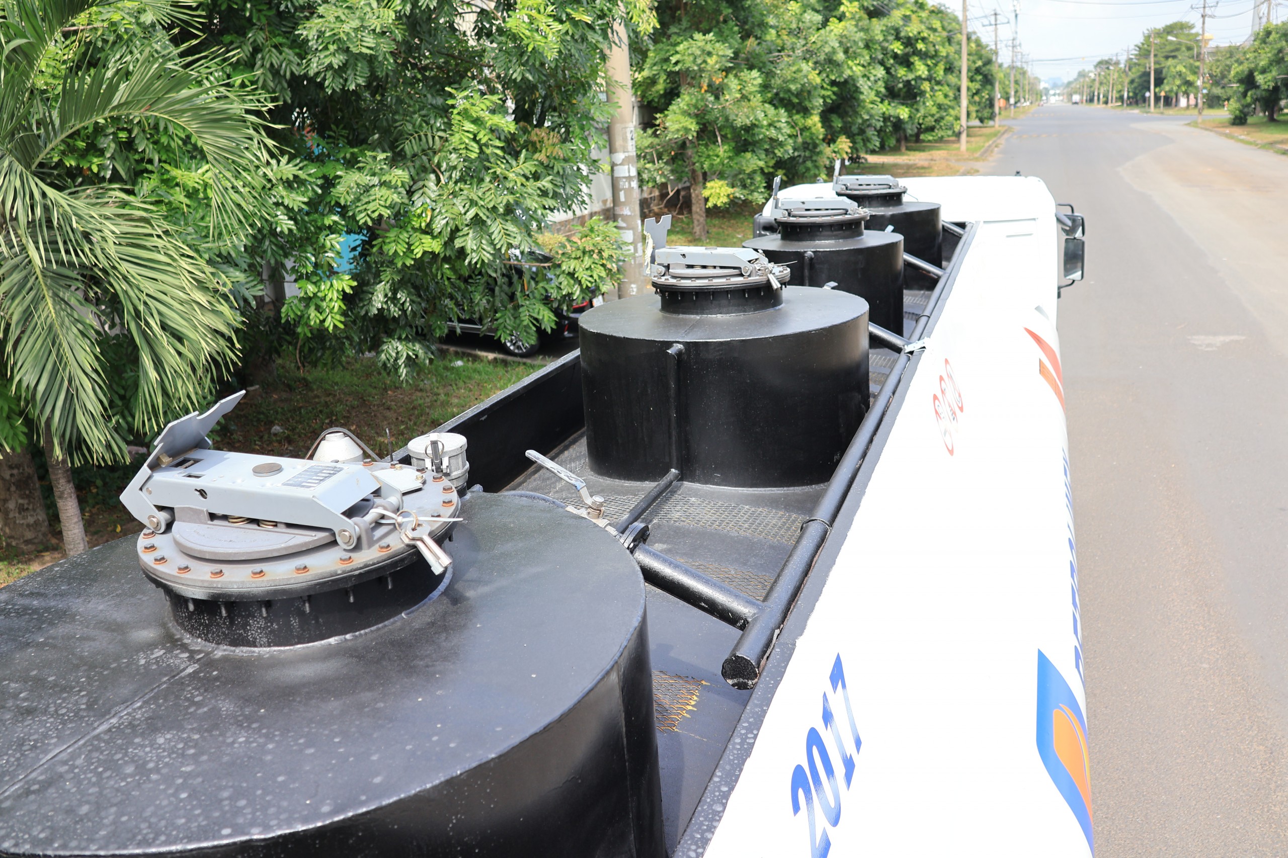 8x4 CGE 350 Xitec 22m³ IMAE - http://marketing.udtrucks.com.vn/file/udtrucks/CGE-350/v2026-xitec-22m3/photo/img_5962.jpg