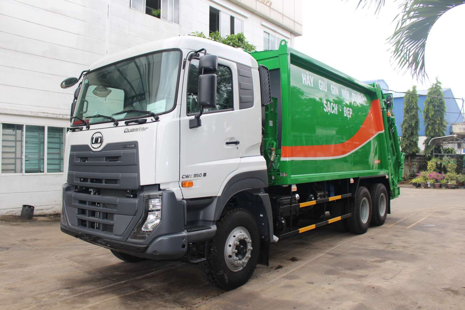 Xe Ép Rác 6x4 CWE 350 - http://marketing.udtrucks.com.vn/file/udtrucks/CWE-350/Cho-Rac/photo/z3901410631168_551b79a96449ed154.jpg