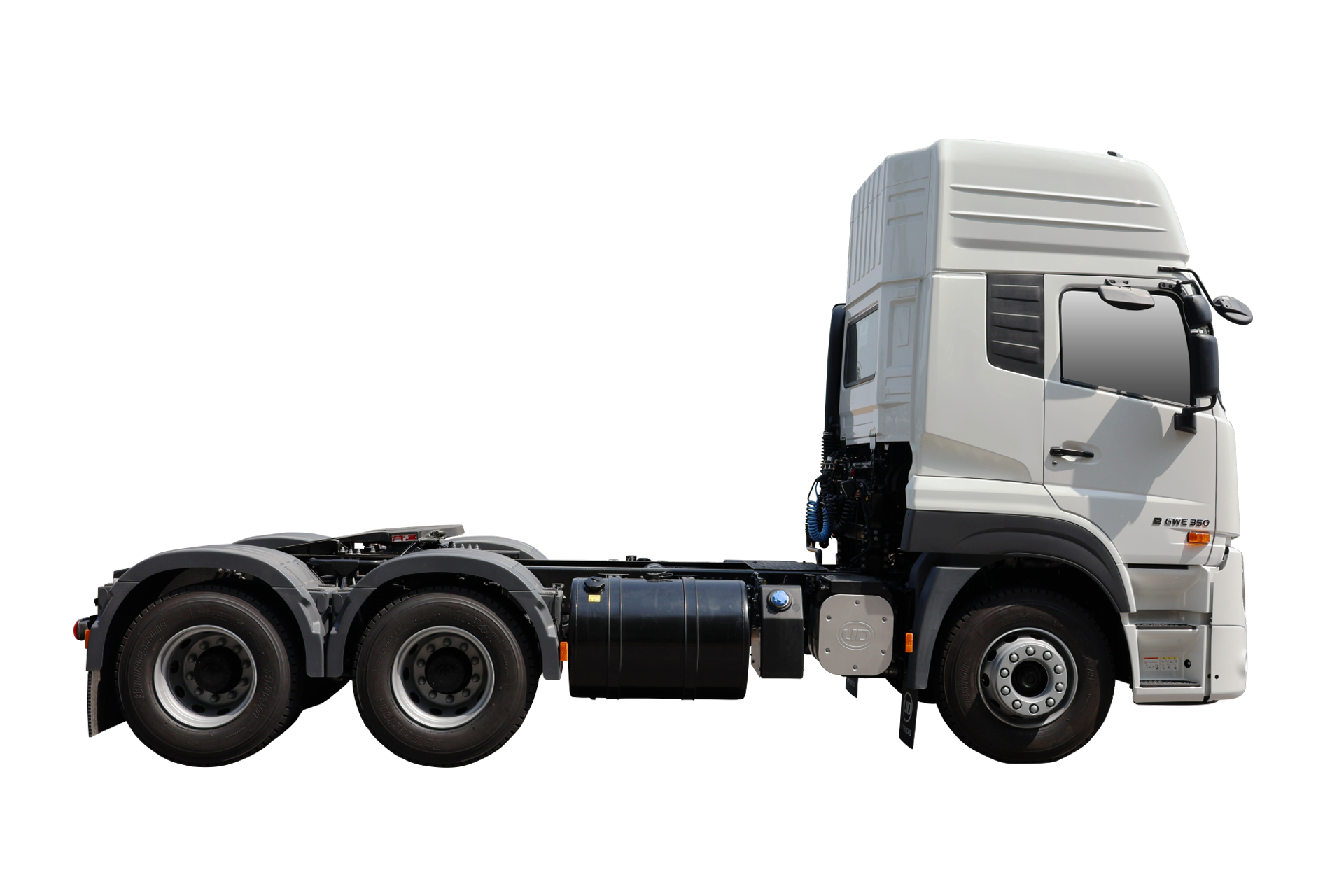 Đầu Kéo Nóc Cao 6x4 GWE 350 - http://marketing.udtrucks.com.vn/file/udtrucks/GWE-350-XXSL/low/IMG_7661_new.png