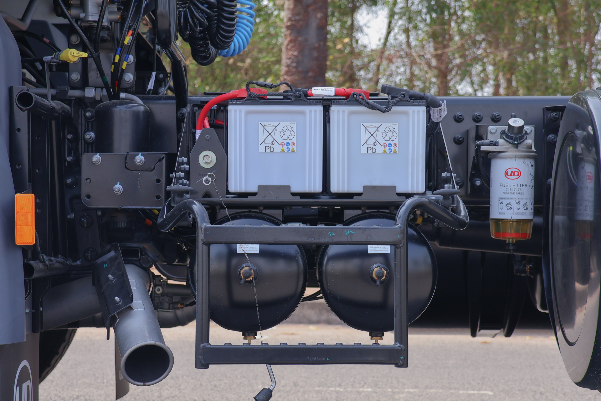 Đầu Kéo Nóc Cao 6x4 GWE 350 - http://marketing.udtrucks.com.vn/file/udtrucks/GWE-350-XXSL/photo/IMG_7691.jpg