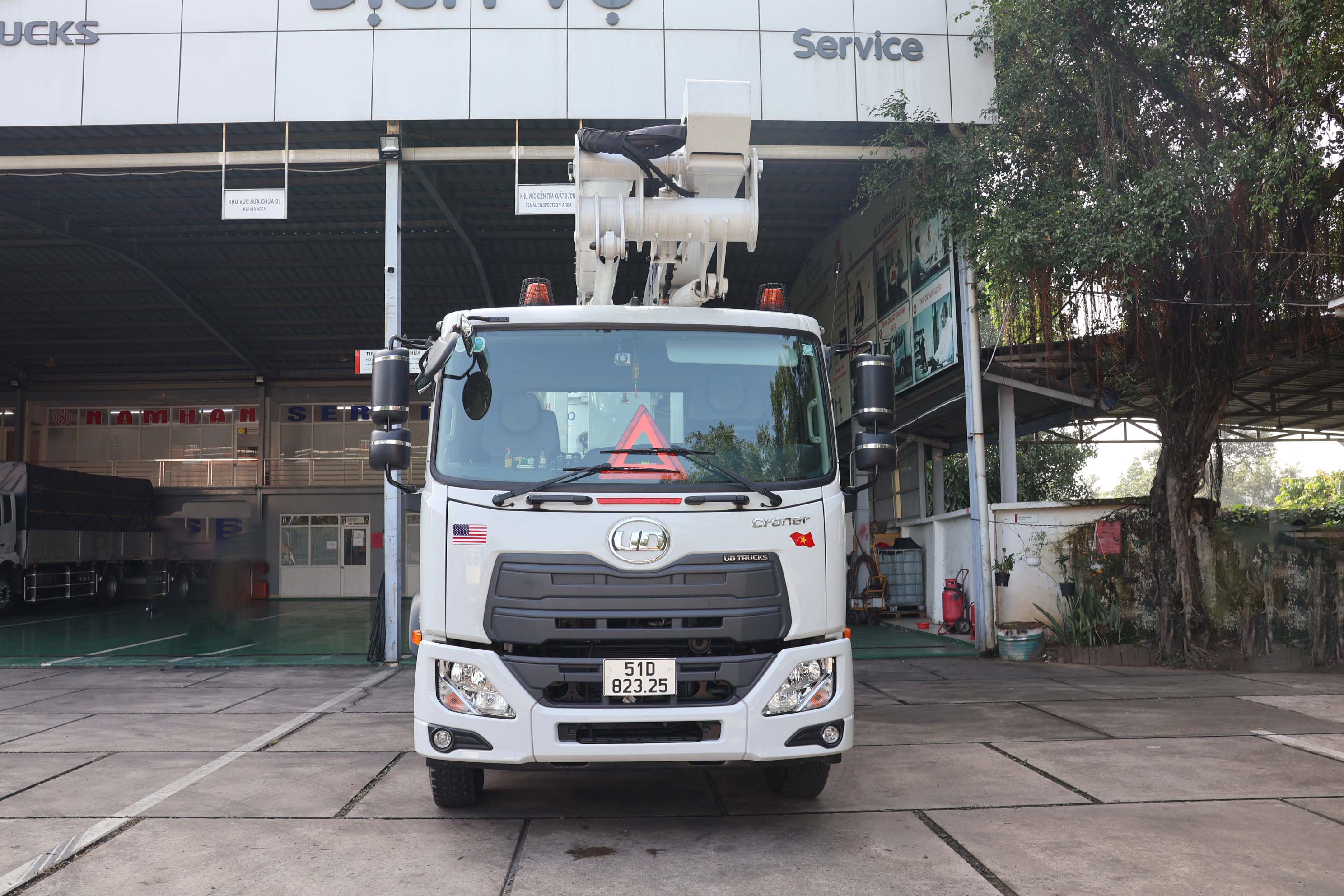 Sữa chữa điện 4x2 LKE 210 - http://marketing.udtrucks.com.vn/file/udtrucks/LKE-210/Sua-Chua-Dien/Photo/IMG_4434.jpg