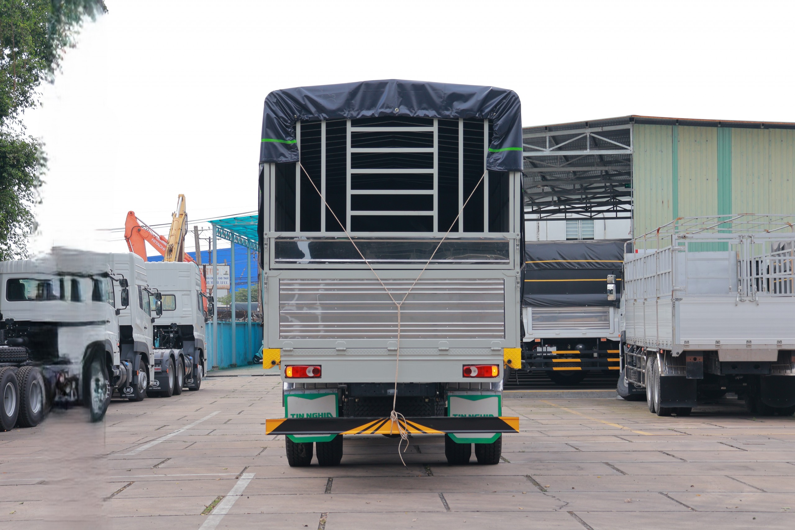 4x2 PKE 250 TMB TN 9m5 - http://marketing.udtrucks.com.vn/file/udtrucks/PKE-250/TMB-QCVN2024/Photo/img_6162.jpg
