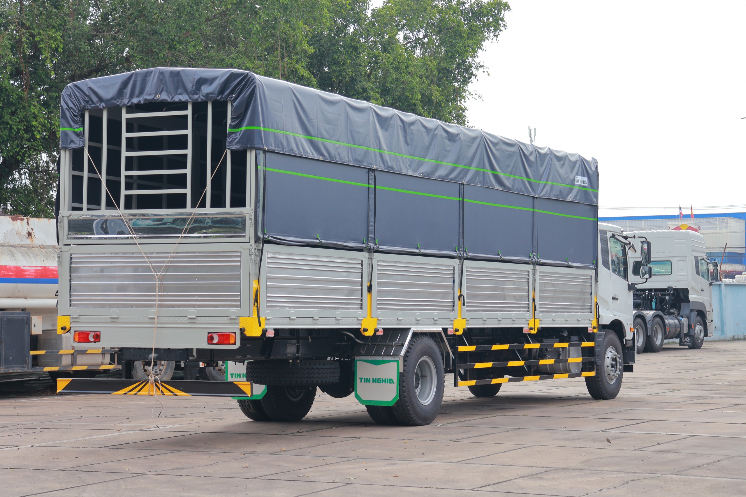 4x2 PKE 250 TMB TN 9m5 - http://marketing.udtrucks.com.vn/file/udtrucks/PKE-250/TMB-QCVN2024/Photo/img_6163.jpg