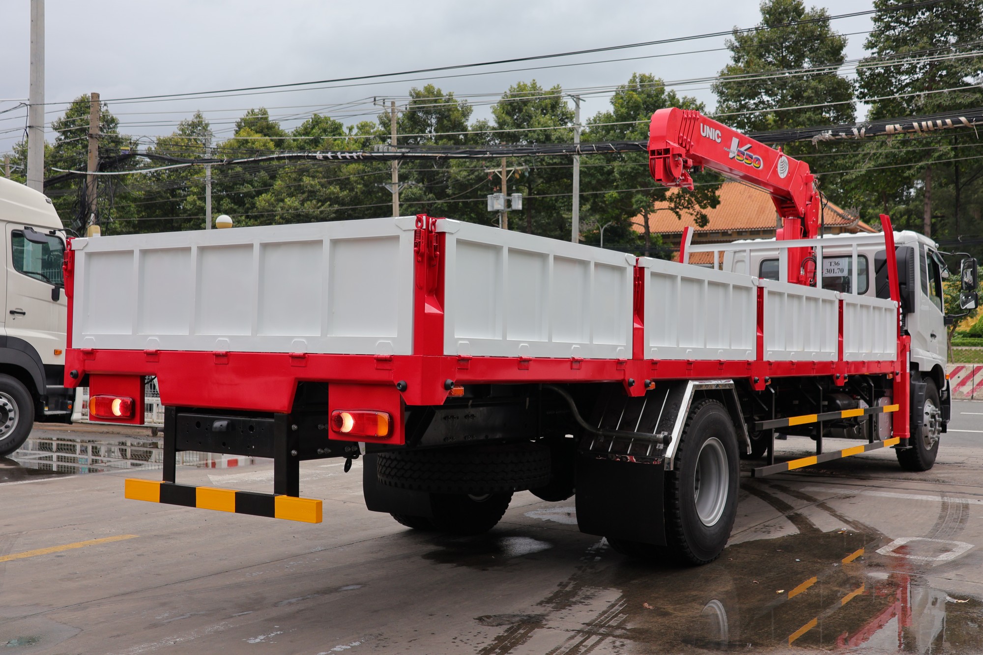 Cẩu Unic 4x2 PKE 250 VT - http://marketing.udtrucks.com.vn/file/udtrucks/PKE-250/Unic-550-VT/Photo/IMG_9055.jpg