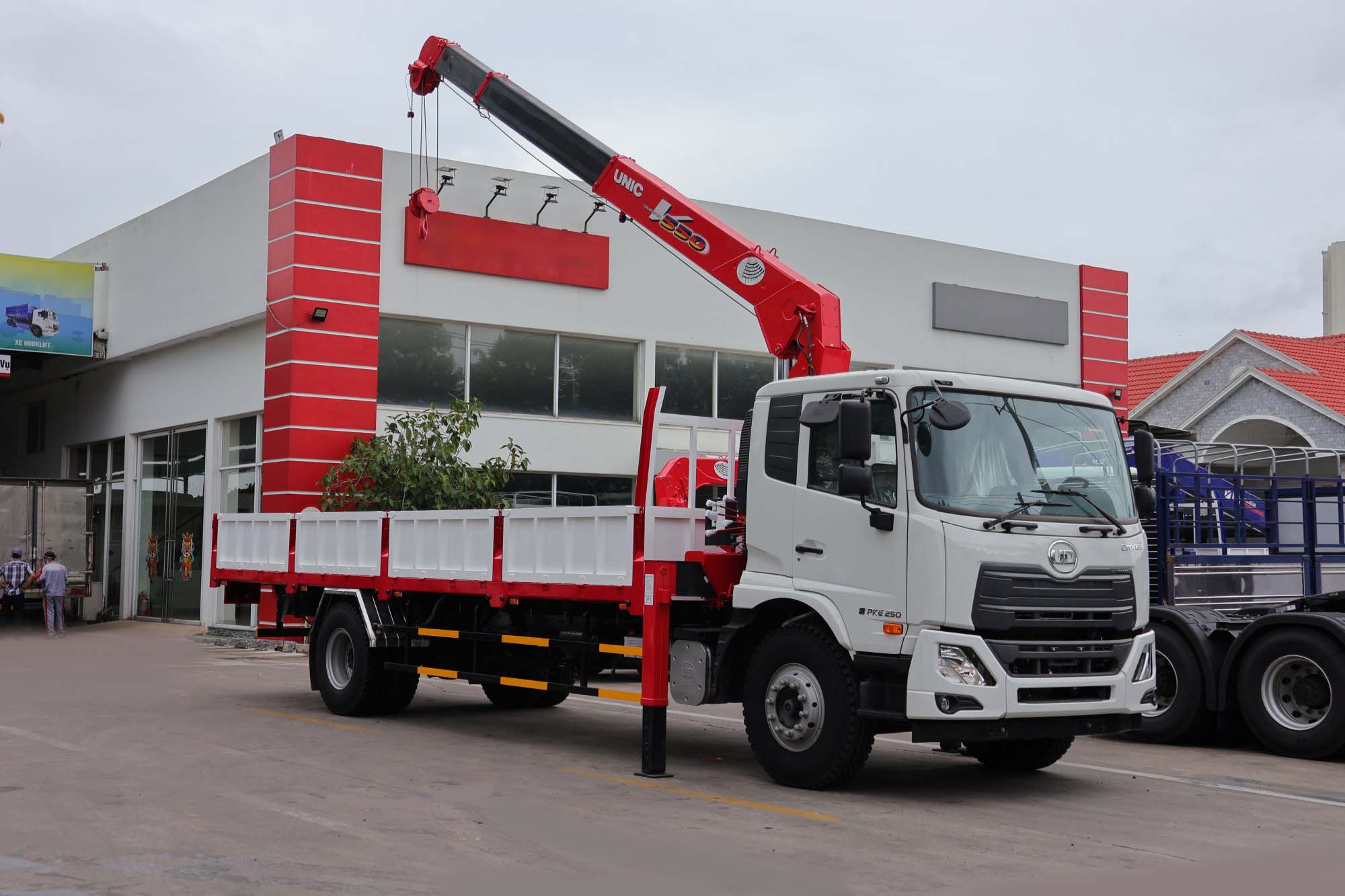 Cẩu Unic 4x2 PKE 250 VT - http://marketing.udtrucks.com.vn/file/udtrucks/PKE-250/Unic-550-VT/Photo/_IMG_9101.jpg