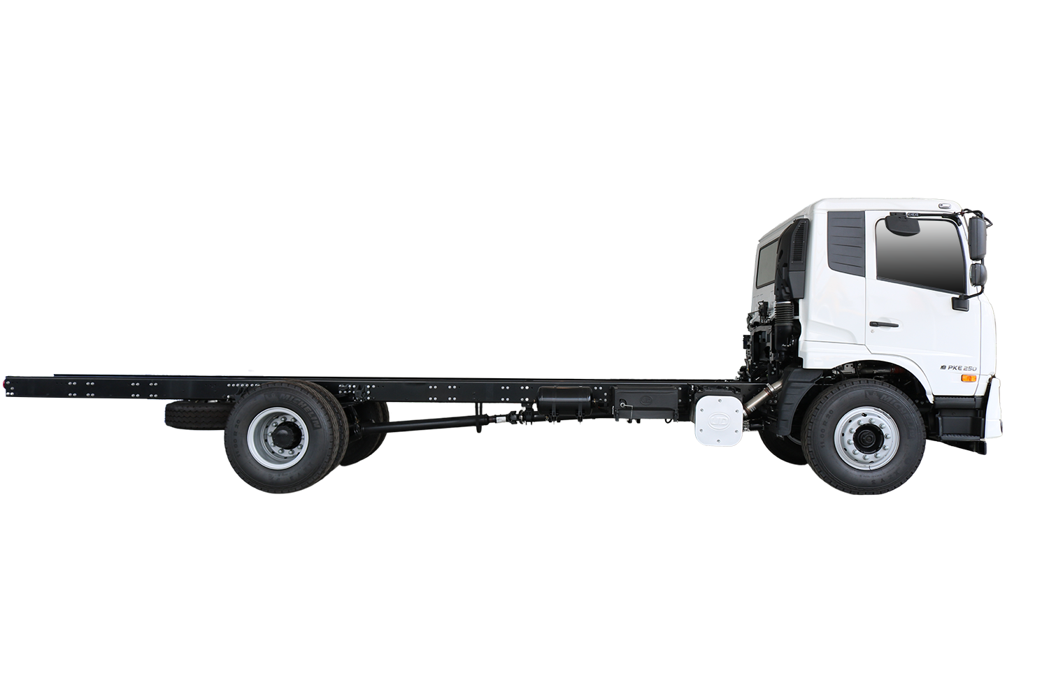Chassis 4x2 PKE 250 - http://marketing.udtrucks.com.vn/file/udtrucks/PKE-250/low/2.png