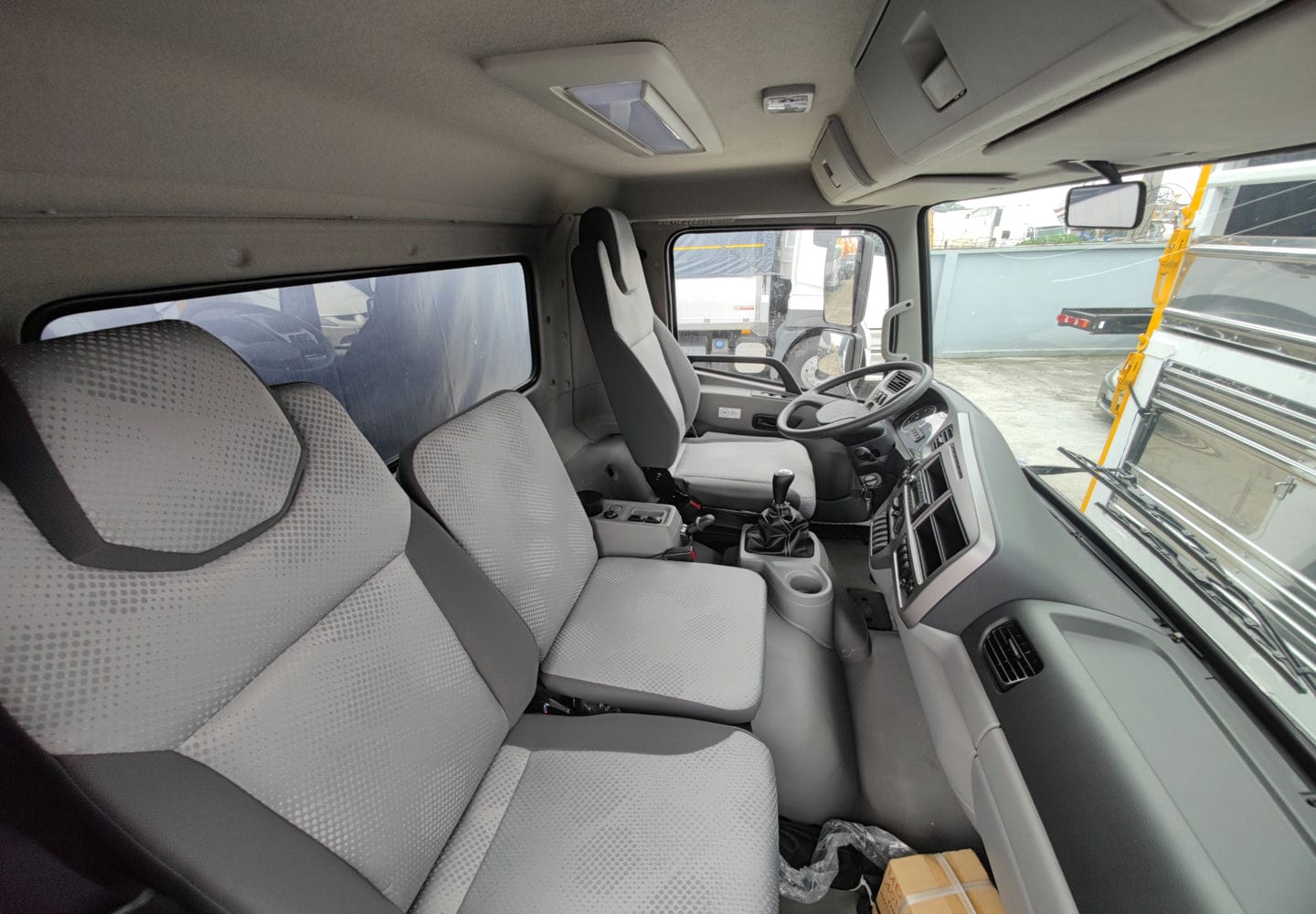 UD Croner LKE 210 - http://marketing.udtrucks.com.vn/file/udtrucks/cabin/LKE-210/IMG_20220816_103556low.jpg